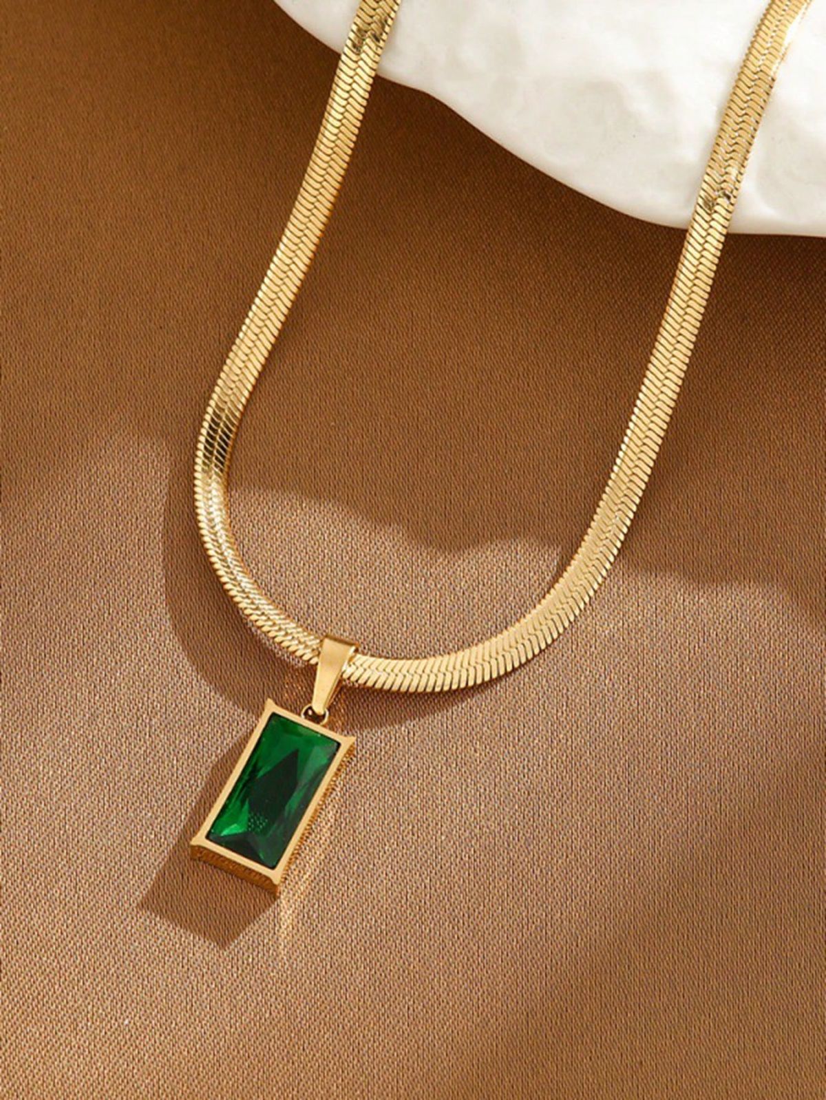 Emerald Green Pendanant