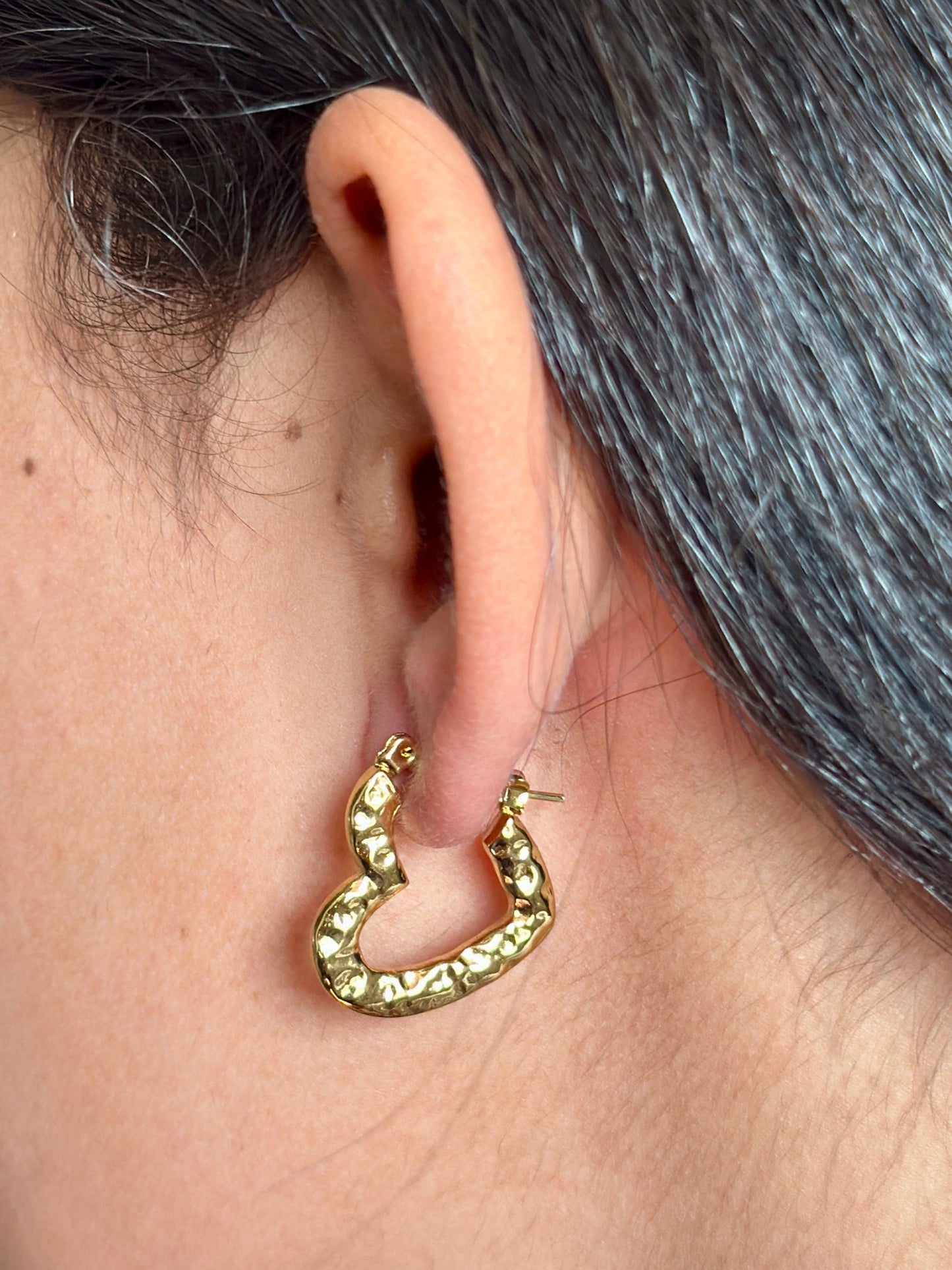 Victoria Heart Earrings