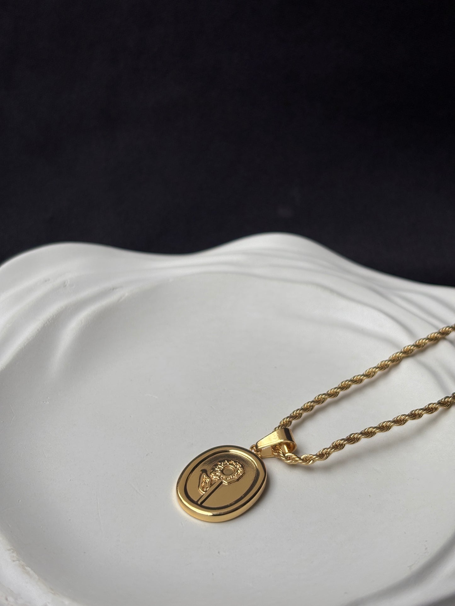 Daisy Necklace
