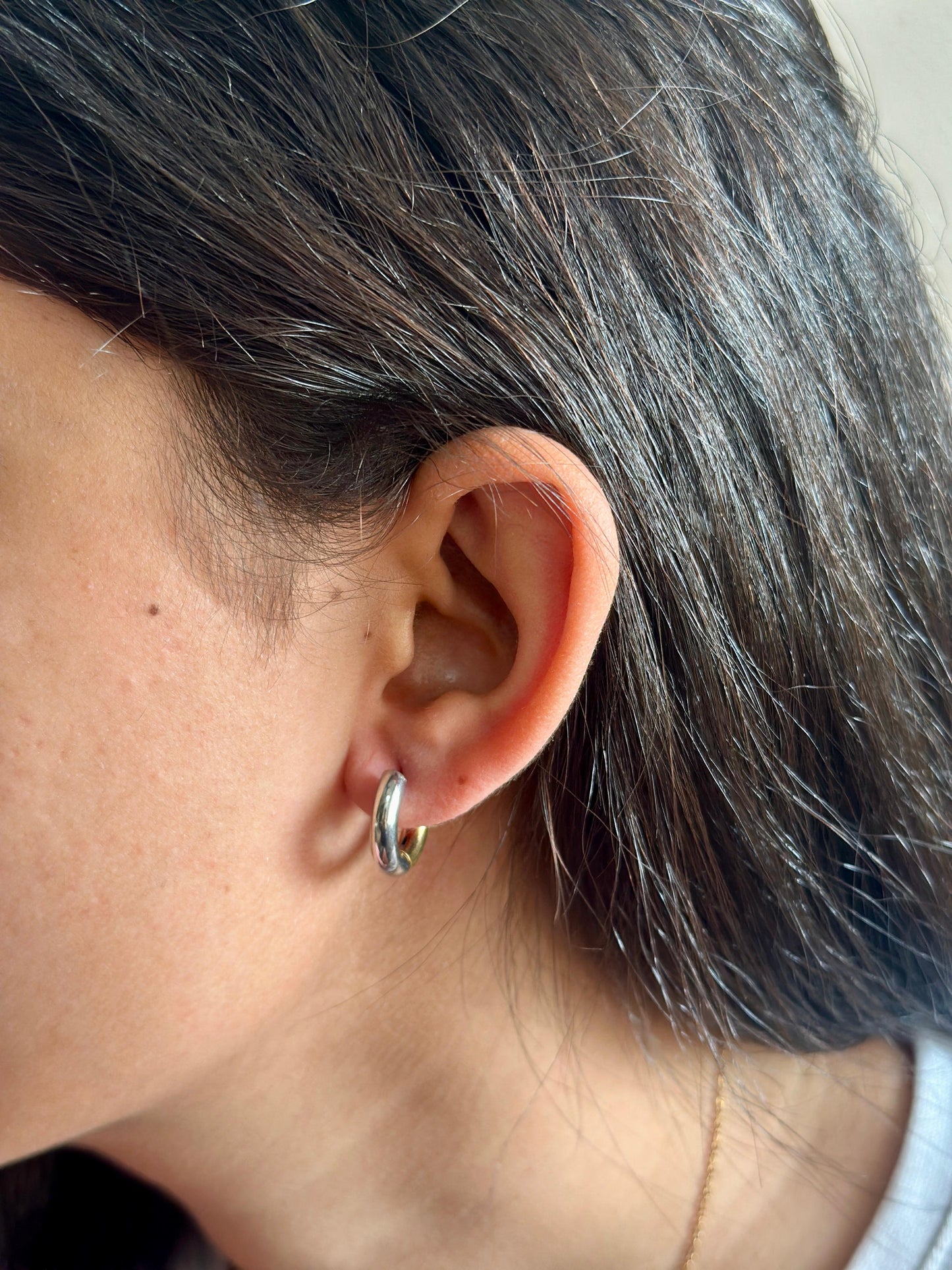 Reversible Hoops