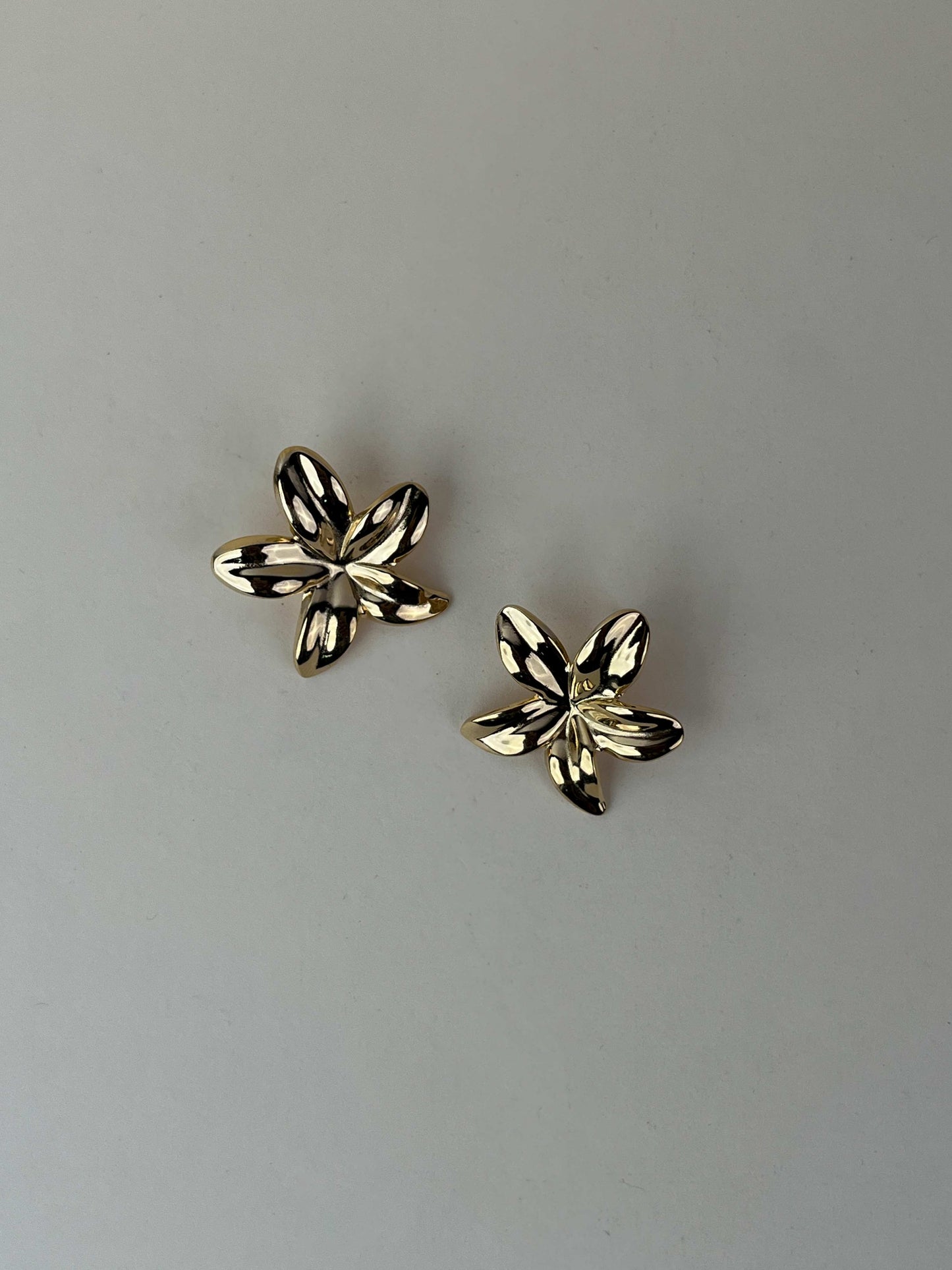 Pure Petal Earrings