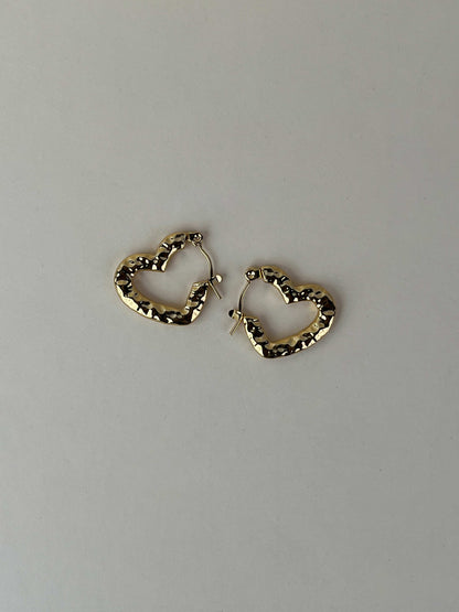 Victoria Heart Earrings