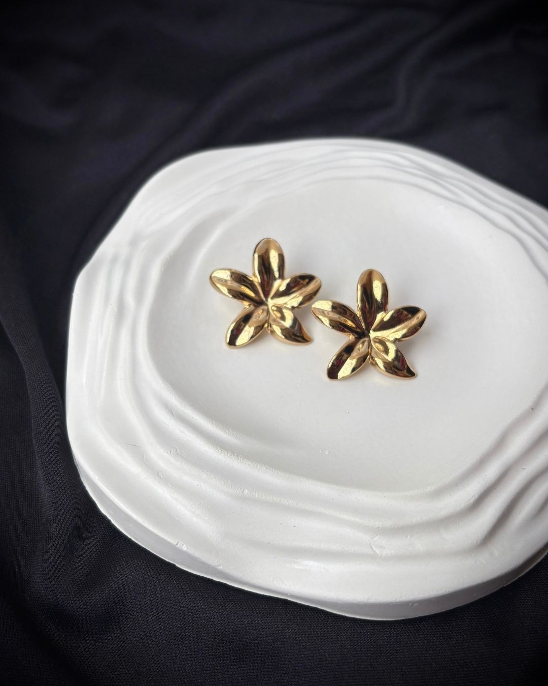 Pure Petal Earrings