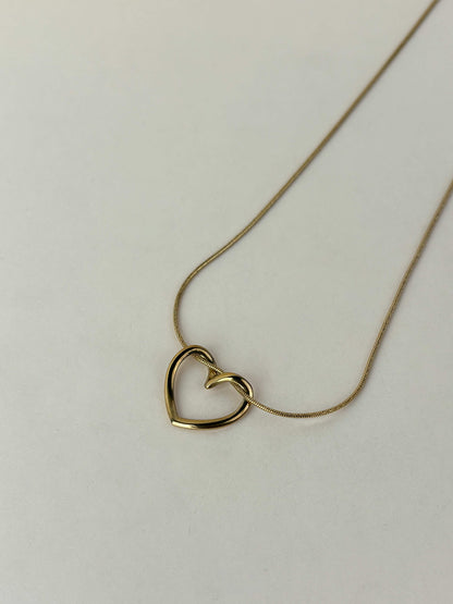 Love String Necklace