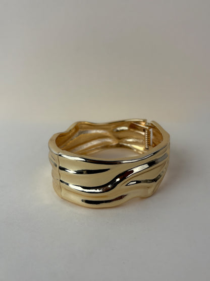 Ocean Wave Bracelet