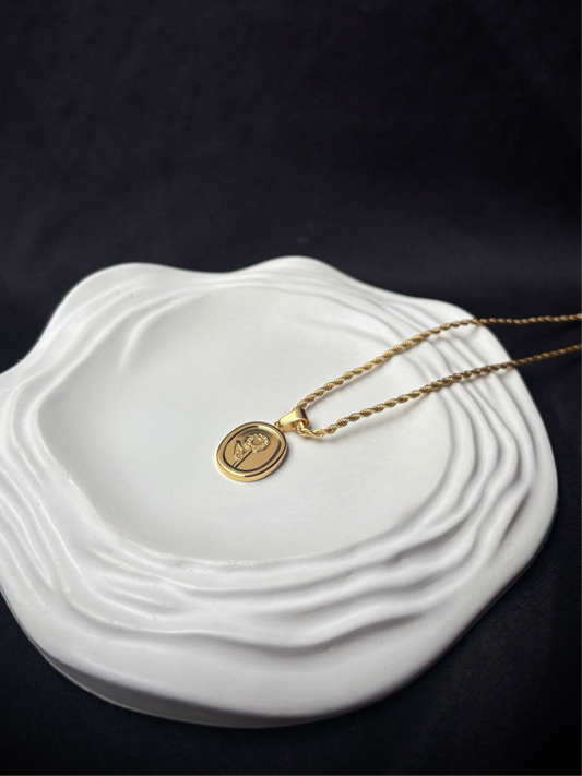 Daisy Necklace
