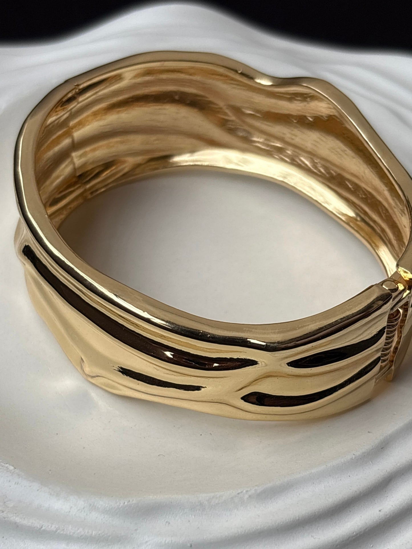 Ocean Wave Bracelet