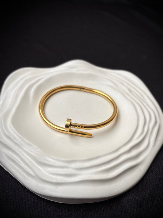 Nail Bracelet